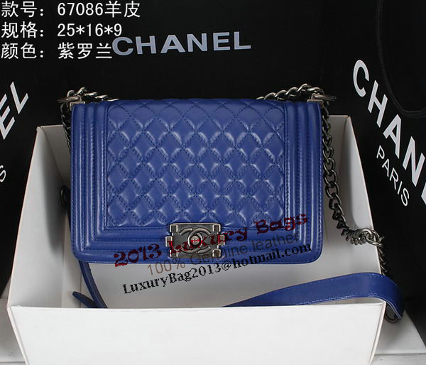 Chanel Boy Flap Shoulder Bag A67086 in Sheepskin Leather