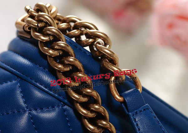 Chanel Boy Flap Shoulder Bag in RoyalBlue Original Leather Gold