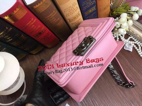 Boy Chanel Flap Shoulder Bags Sheepskin Leather A67085 Pink