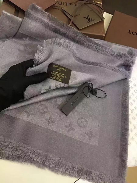 Louis Vuitton Scarf LV0096