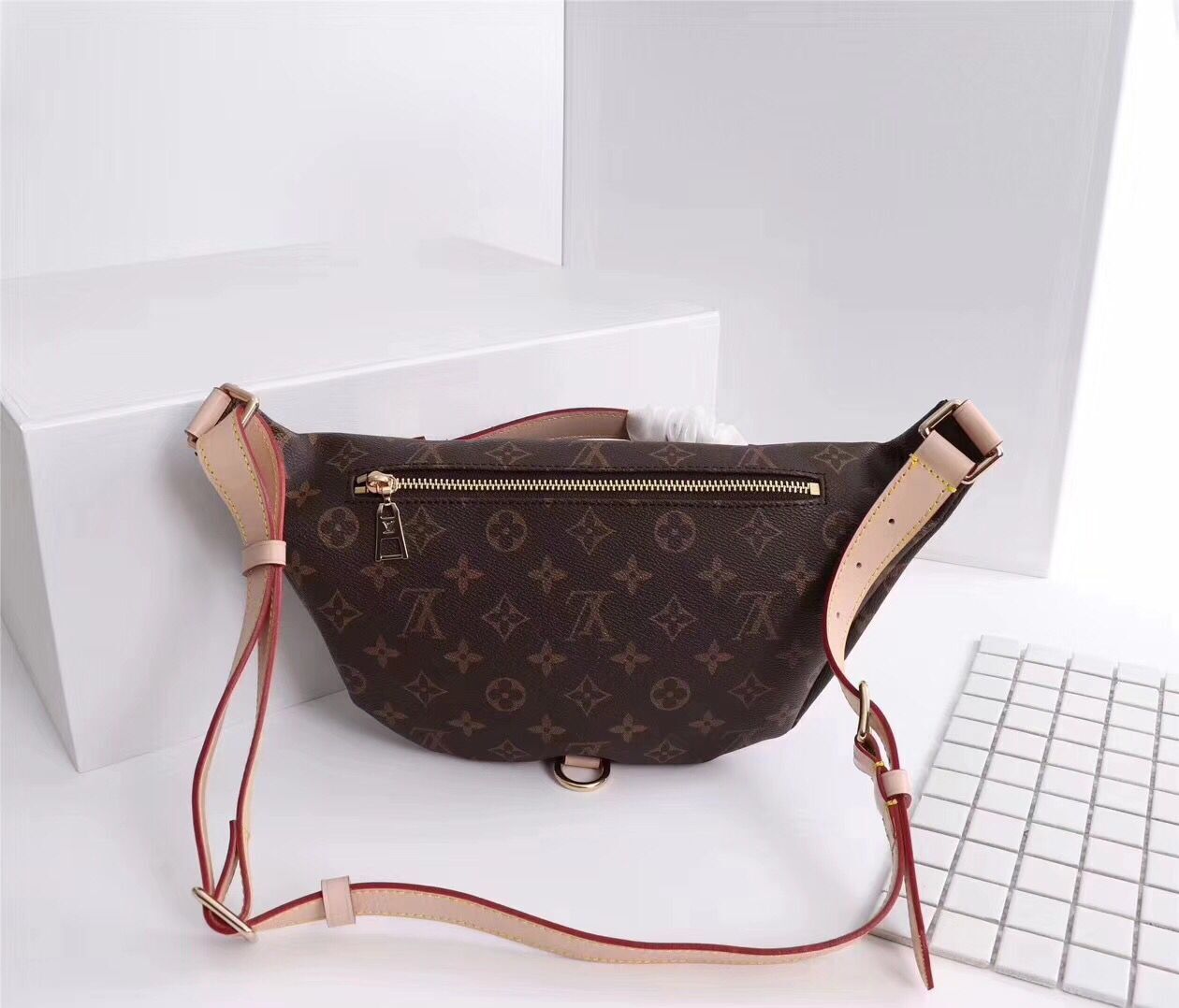 Louis Vuitton Monogram Canvas BUMBAG 43644