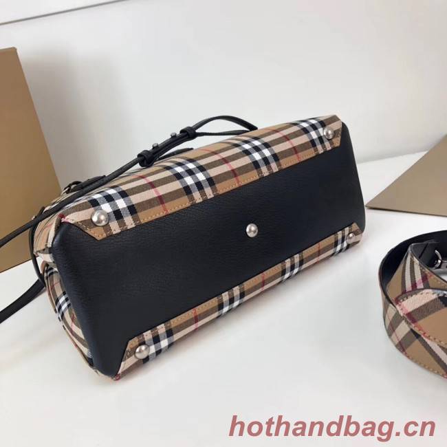 BURBERRY Medium Banner tote bag 3835 black