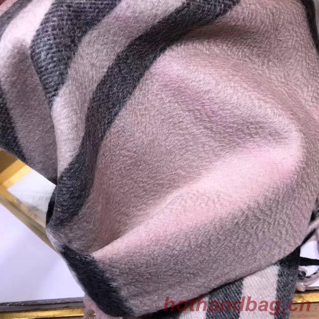 Burberry Cashmere Classic Scarf 3600