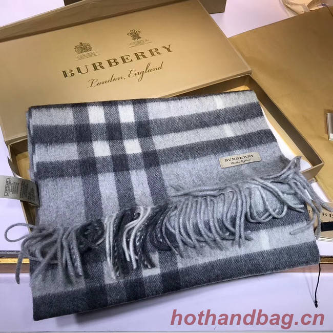 Burberry Cashmere Classic Scarf 3605