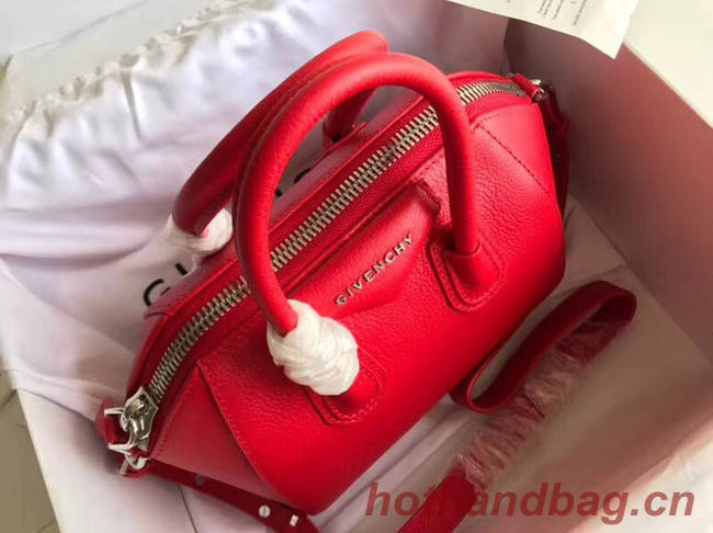 Givenchy Grained Calfskin Antigona Bag BB0511 red