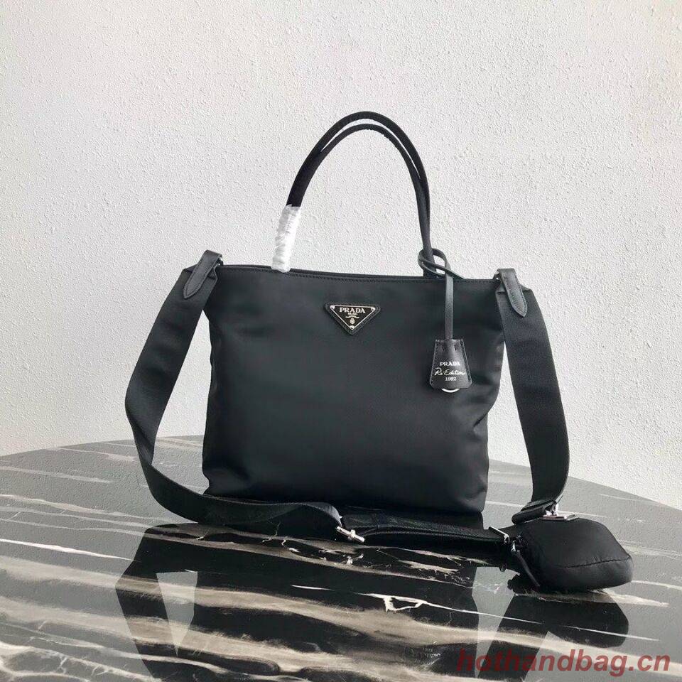 Prada Re-Edition nylon Tote bag 1BG320 Black