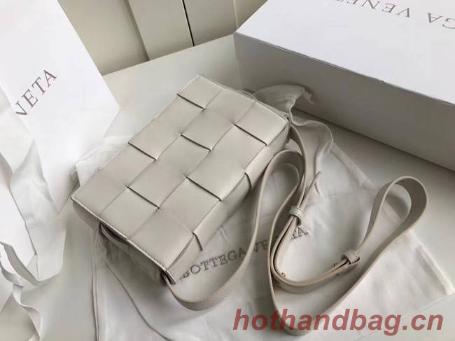 Bottega Veneta Sheepskin Weaving Original Leather 578004 Off White