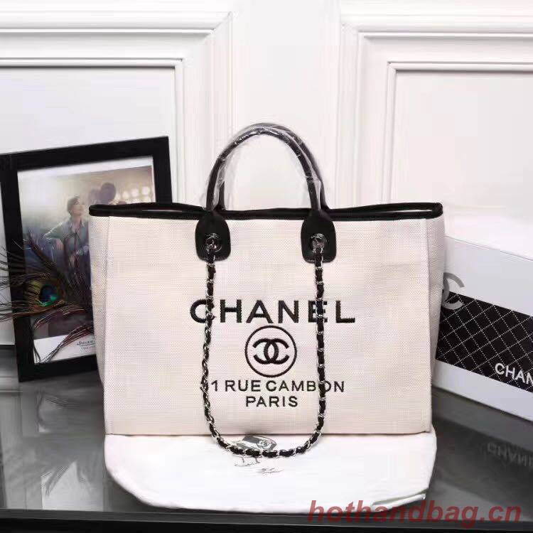 Chanel Shopping bag A66941 White