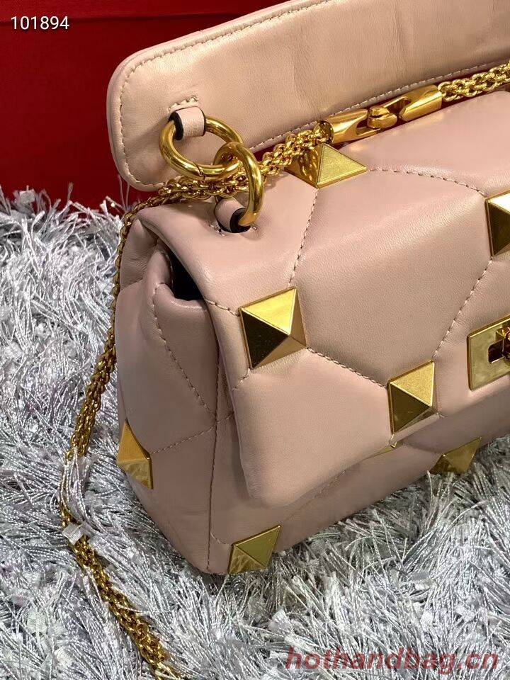 Valentino mini Garavani Roman Stud V2061 pink