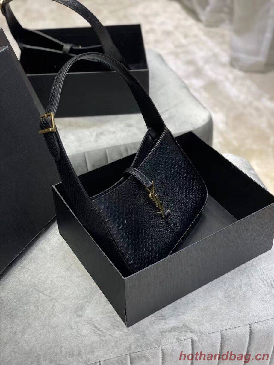 YSL LE 5 A 7 HOBO BAG IN MATTE PYTHON Y687228 black