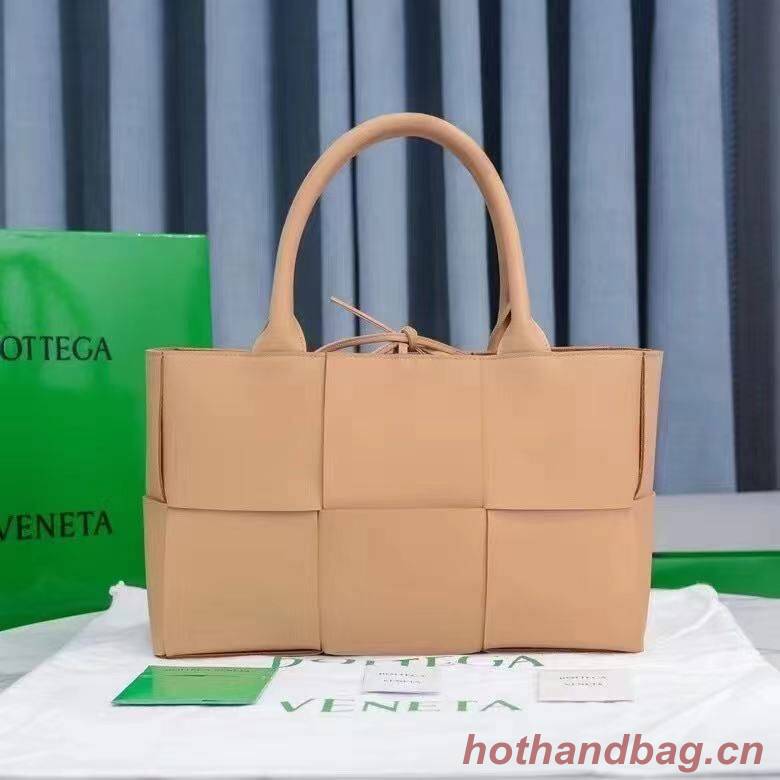 Bottega Veneta ARCO TOTE 609175 Nude