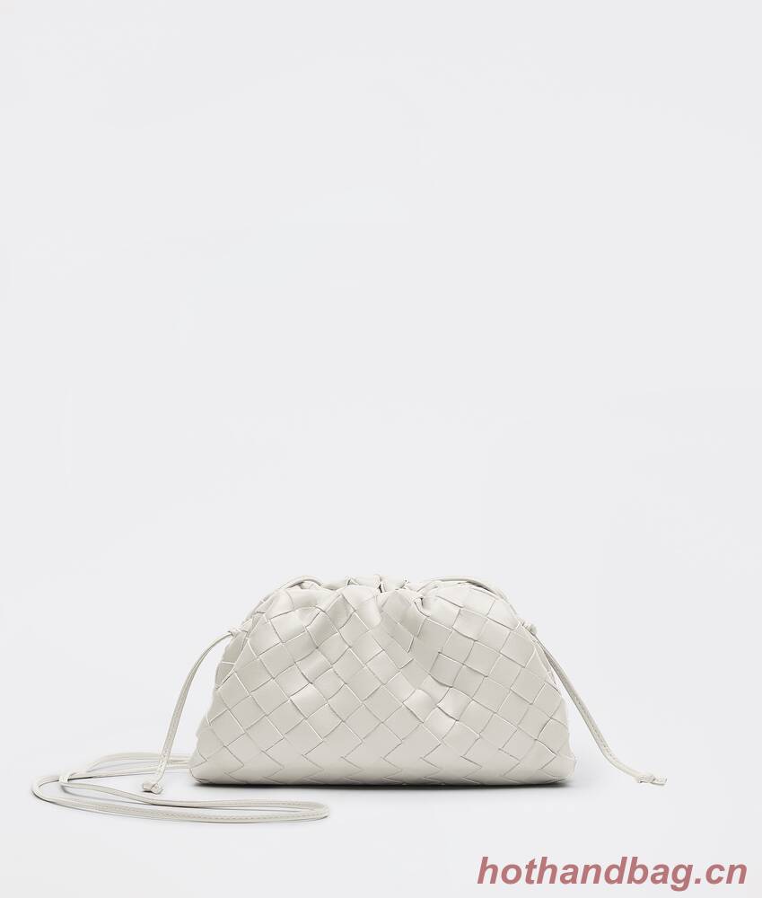 Bottega Veneta MINI POUCH 585852 Chalk