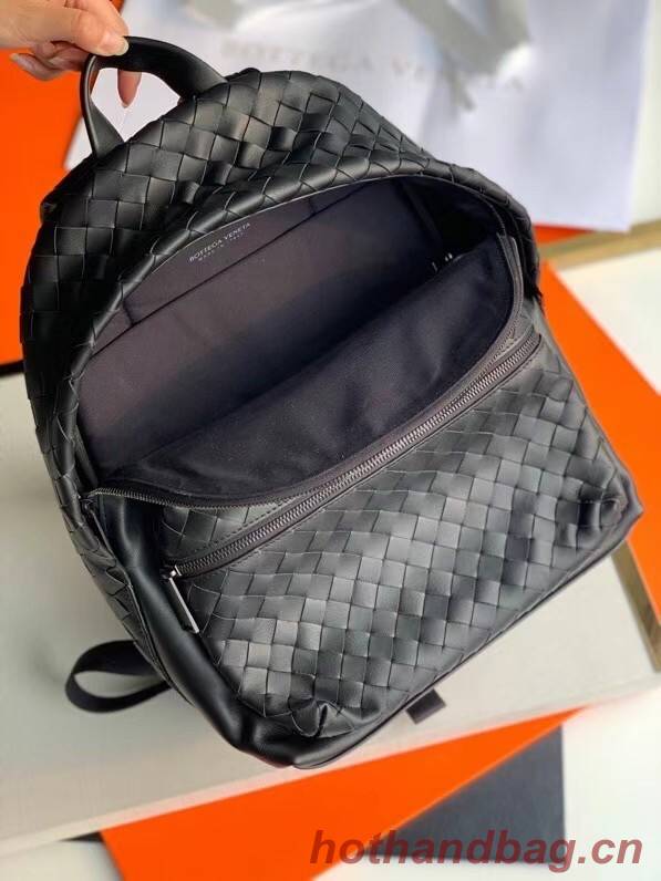 Bottega Veneta CLASSIC INTRECCIATO Intrecciato leather backpack 7786 black