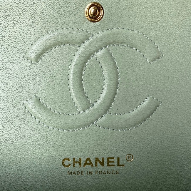 Chanel Flap Shoulder Bag Grained Calfskin A01112 gold-Tone Metal green