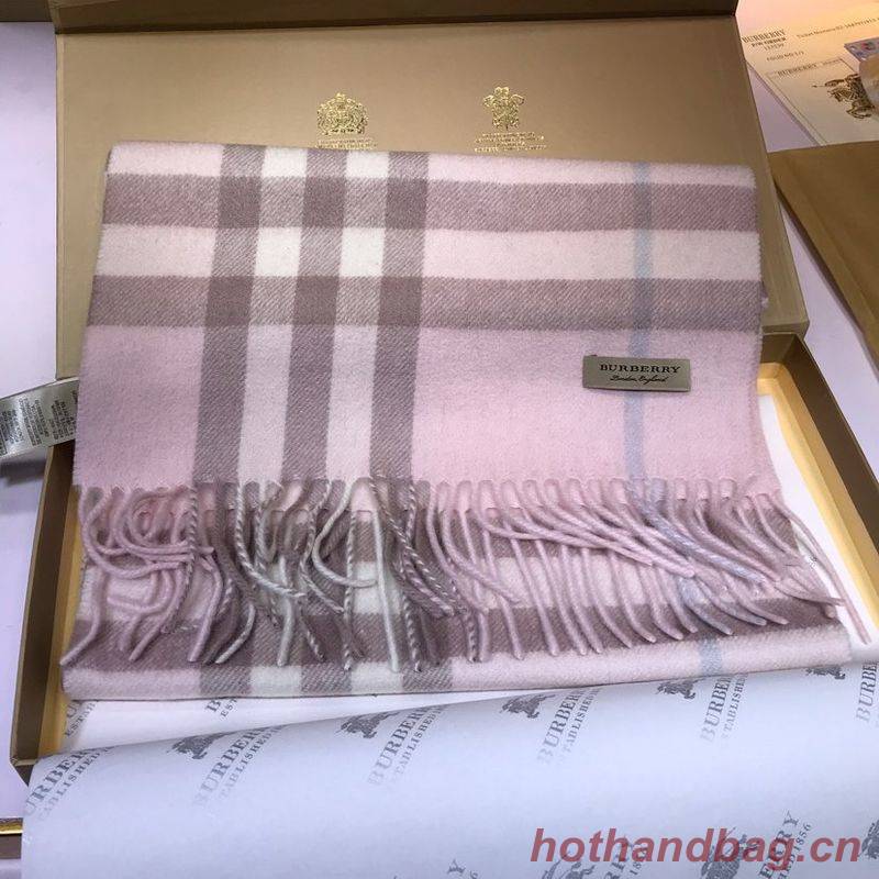 Burberry Scarf B00246