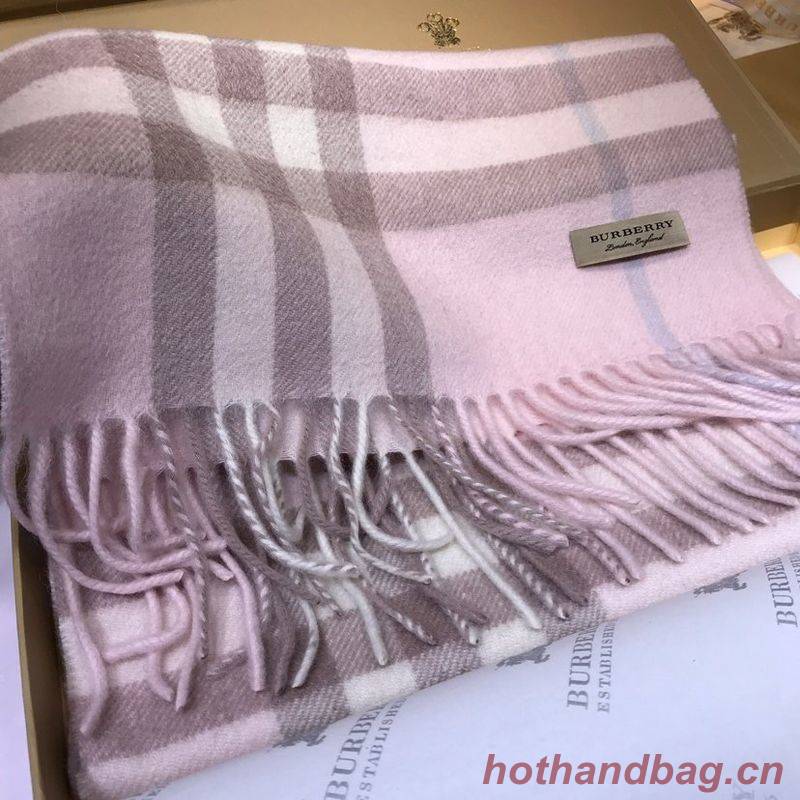 Burberry Scarf B00246