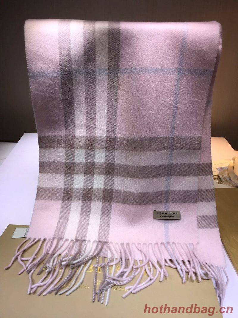 Burberry Scarf B00246