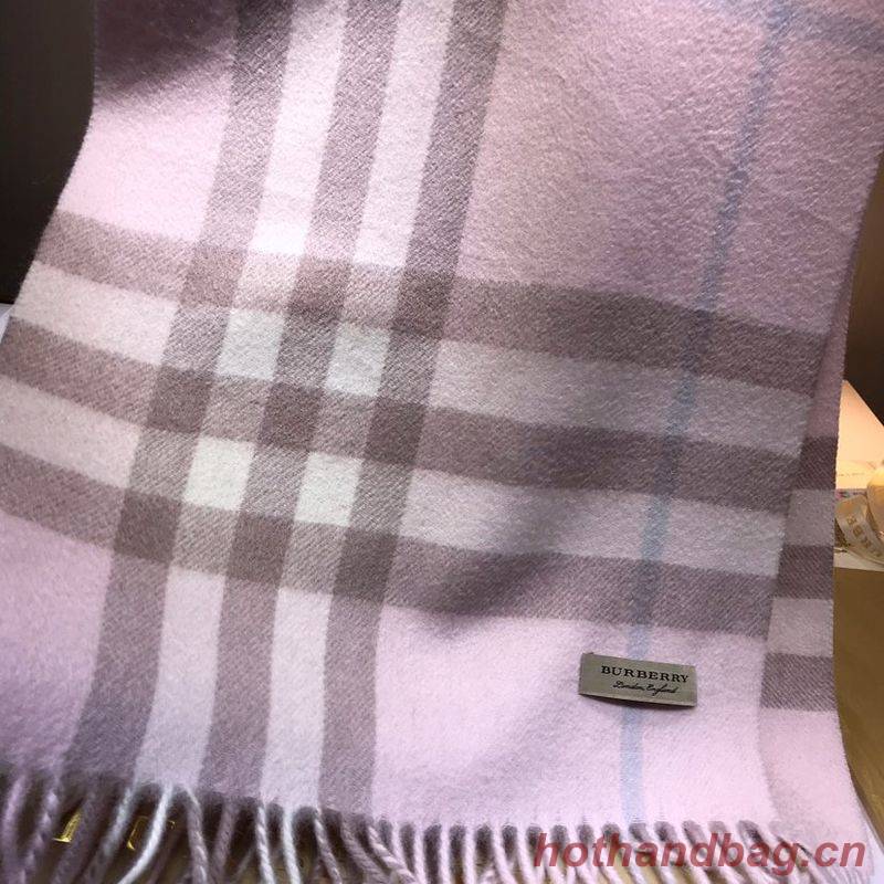 Burberry Scarf B00246