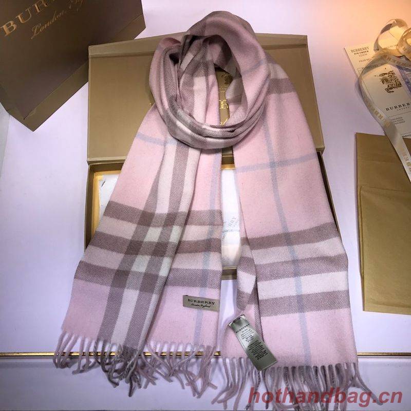 Burberry Scarf B00246