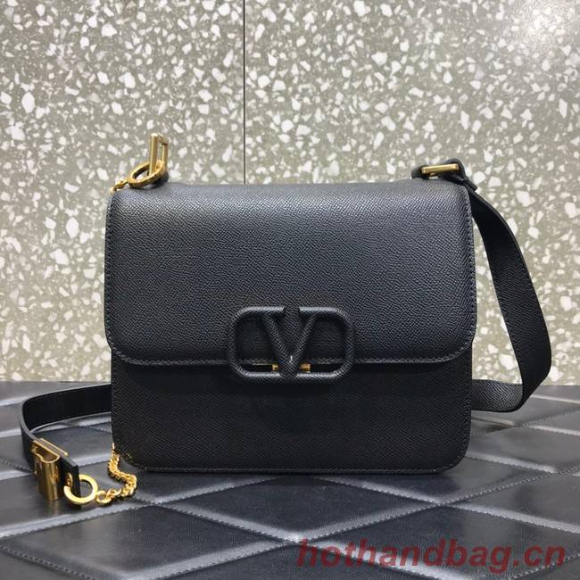 VALENTINO GARAVANI Stud Sign Grained Calfskin Shoulder Bag 0809 black