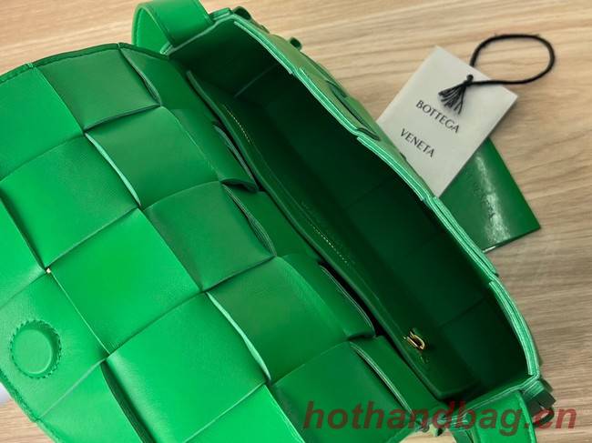 Bottega Veneta CASSETTE A018101 green