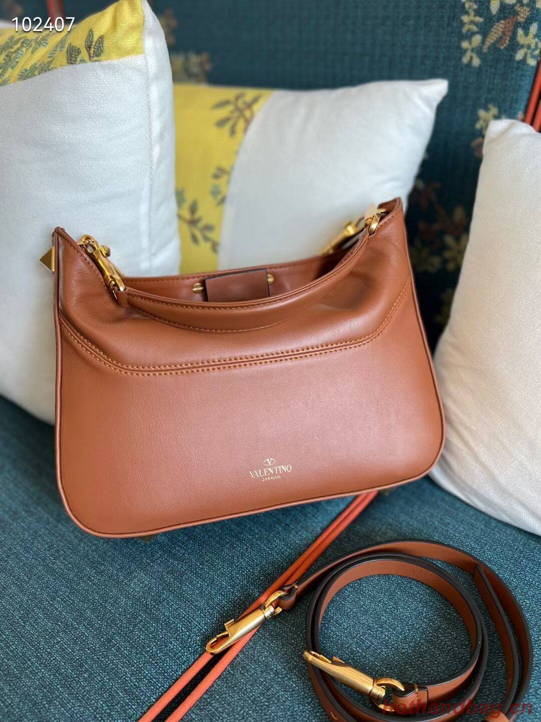 VALENTINO GARAVANI Loco Calf leather bag V2028 Caramel