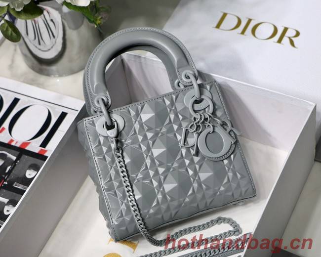 MEDIUM LADY DIOR BAG Cannage Calfskin M0566OE gray