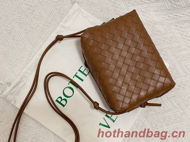 Bottega Veneta Small intrecciato leather cross-body bag 680255 Dark Brown