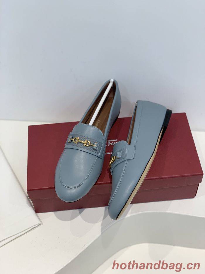 Ferragamo Shoes FMS00050