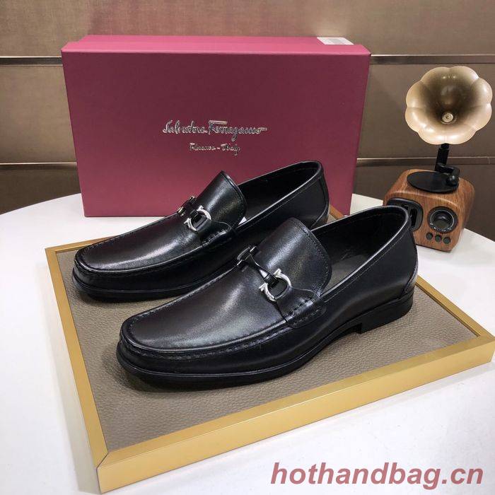 Ferragamo Shoes FMS00066