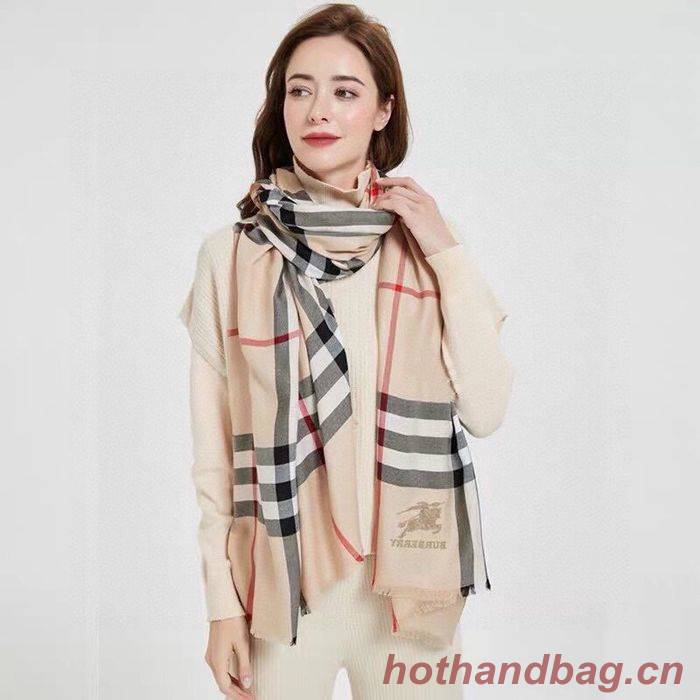 Burberry Scarf BBC00069