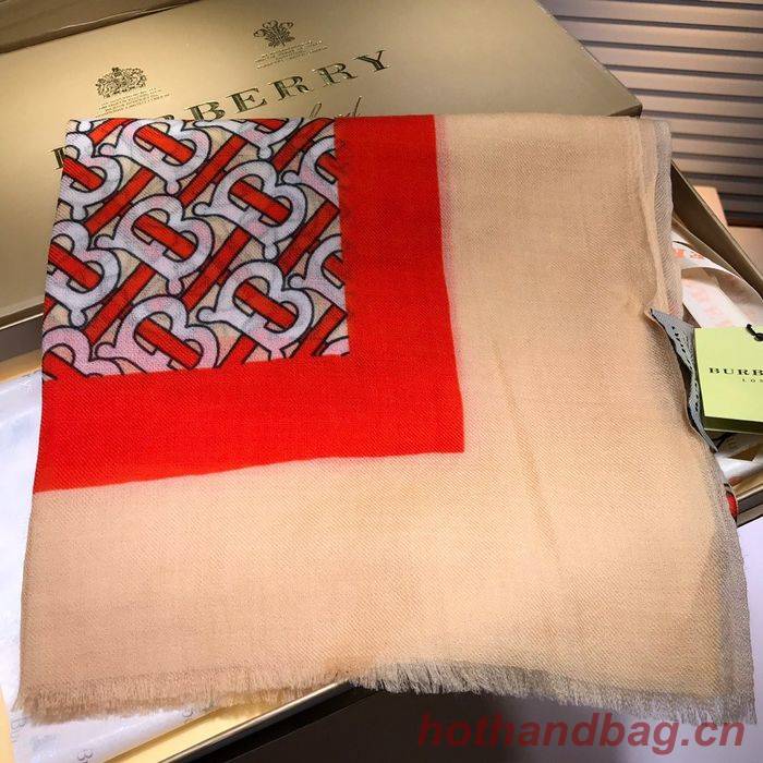 Burberry Scarf BBC00076