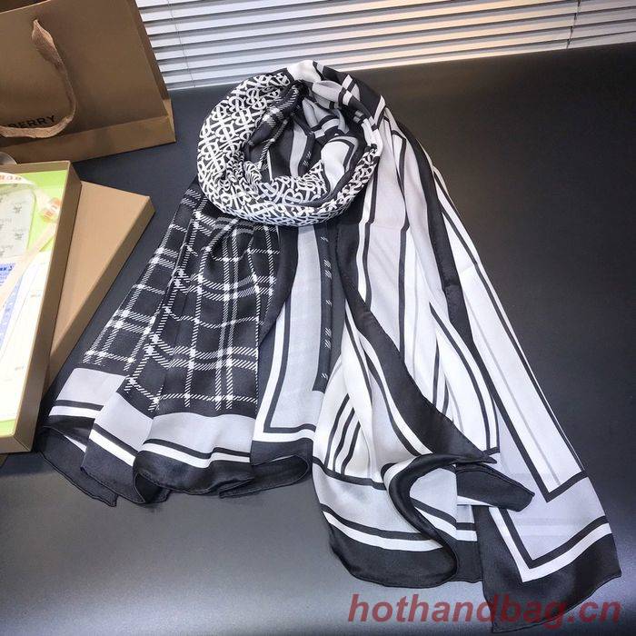 Burberry Scarf BBC00090