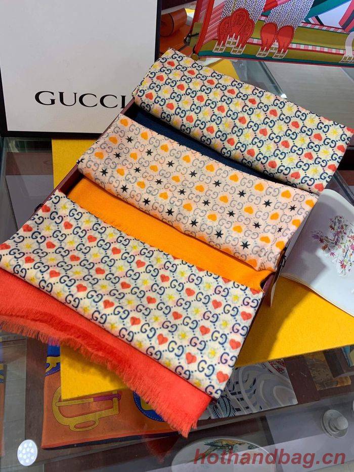 Gucci Scarf GUC00089