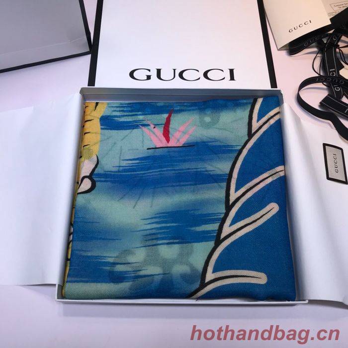 Gucci Scarf GUC00213