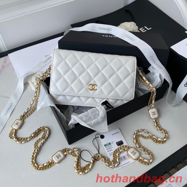 CHANEL WALLET ON CHAIN Lambskin & Gold-Tone Metal AP2923 white