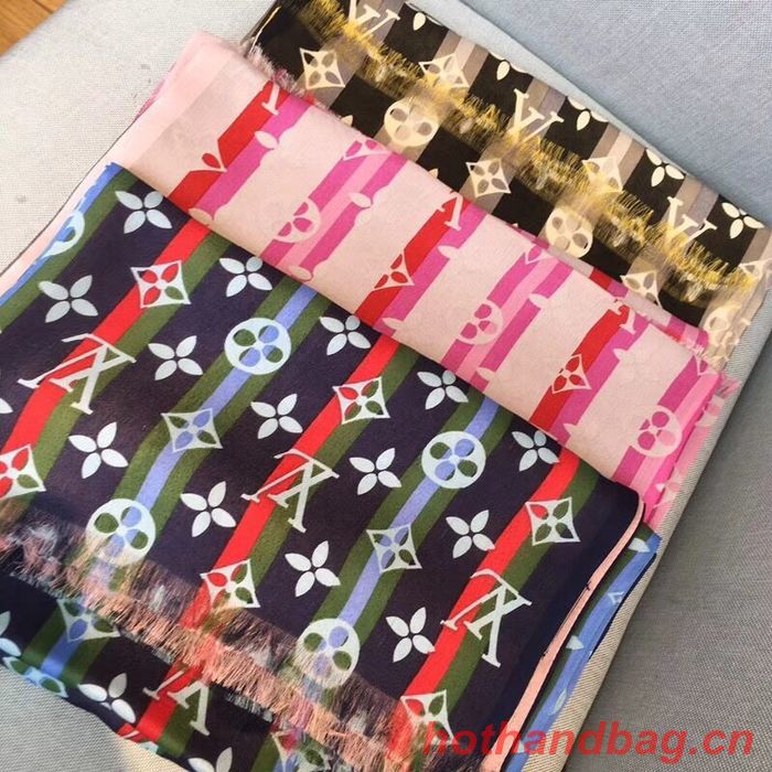 Louis Vuitton Scarf LVC00073