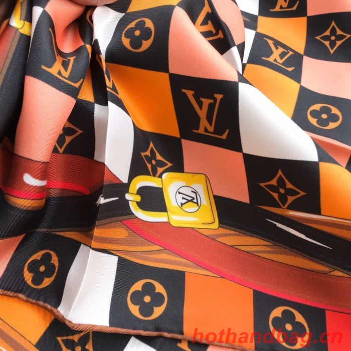 Louis Vuitton Scarf LVC00123