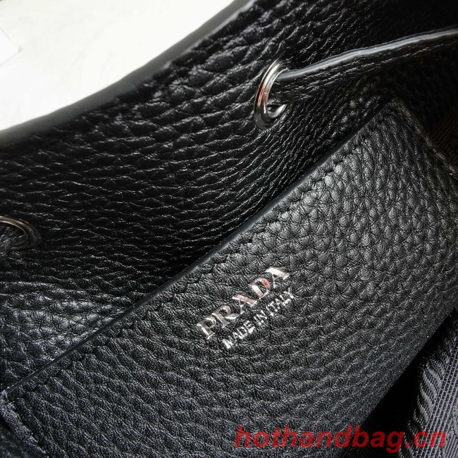 Prada leather Shoulder Bag 1BE060 black