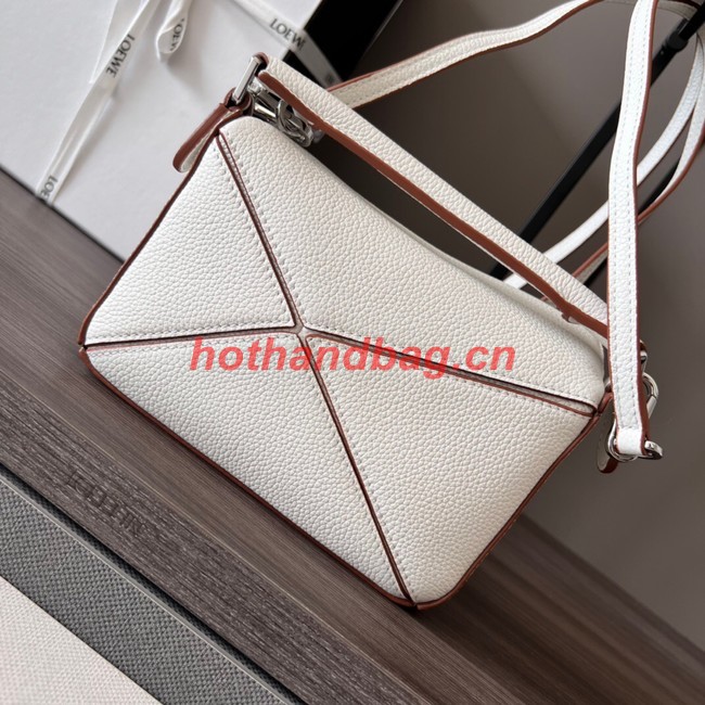 Loewe mini Puzzle Bag Original Leather 6124 cream