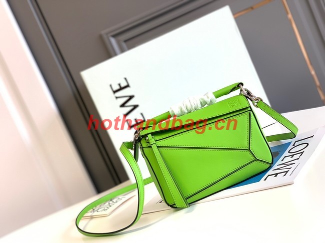 Loewe mini Puzzle Bag Original Leather 6124 green