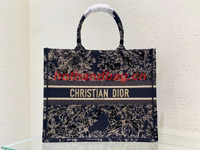 LARGE DIOR BOOK TOTE Black Dior Jardin dHiver Embroidered Cotton with Velvet and Gold-Tone Metallic Thread M1286