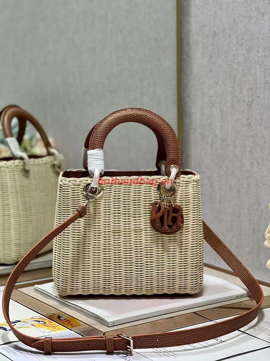 MEDIUM LADY DIOR BAG Natural Wicker and Brown Lizard skin M0565