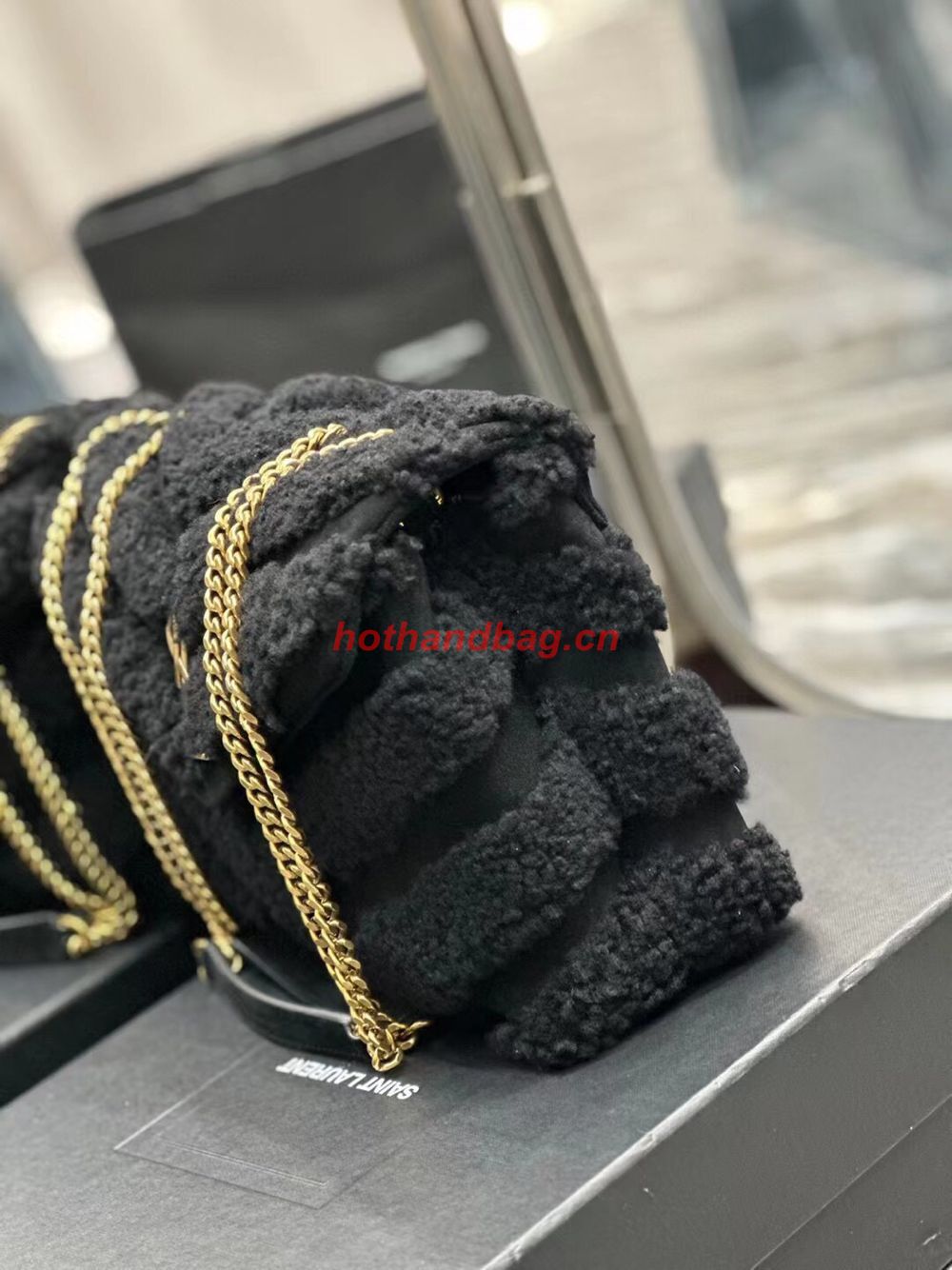 SAINT LAURENT LOULOU CHAIN BAG IN QUILTED Y Lambhair Y682218 BLACK