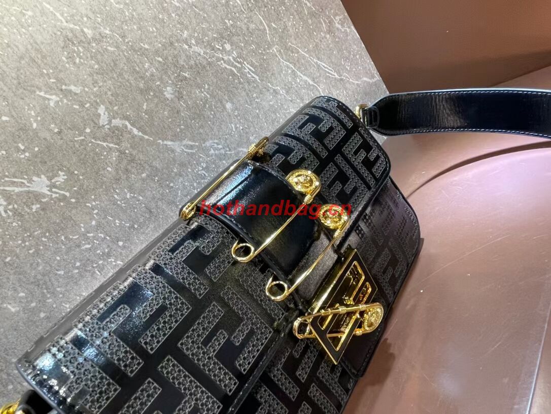 Fendi Baguette leather bag F0969 black