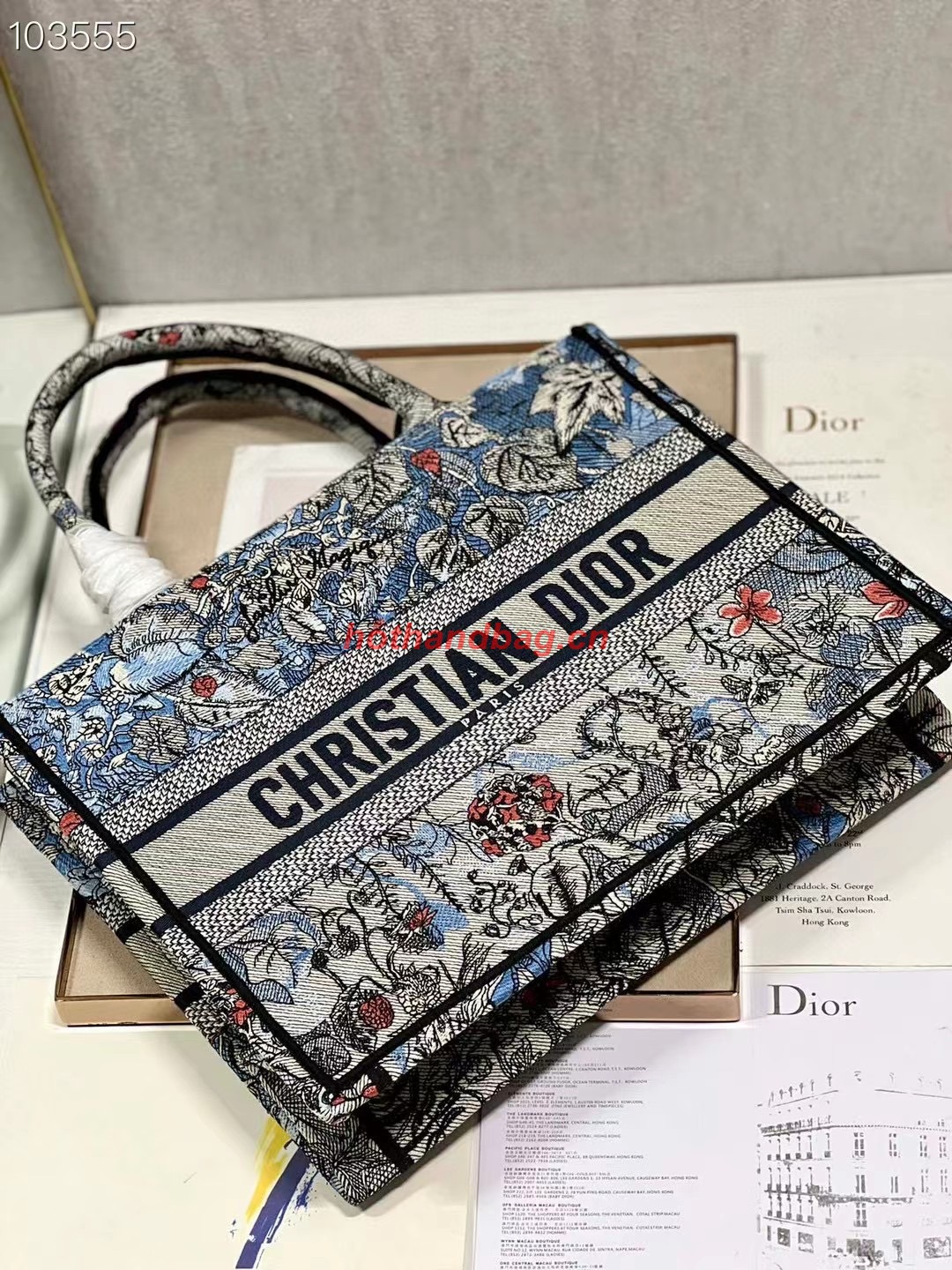 MEDIUM DIOR BOOK TOTE Embroidery M1296Z-32