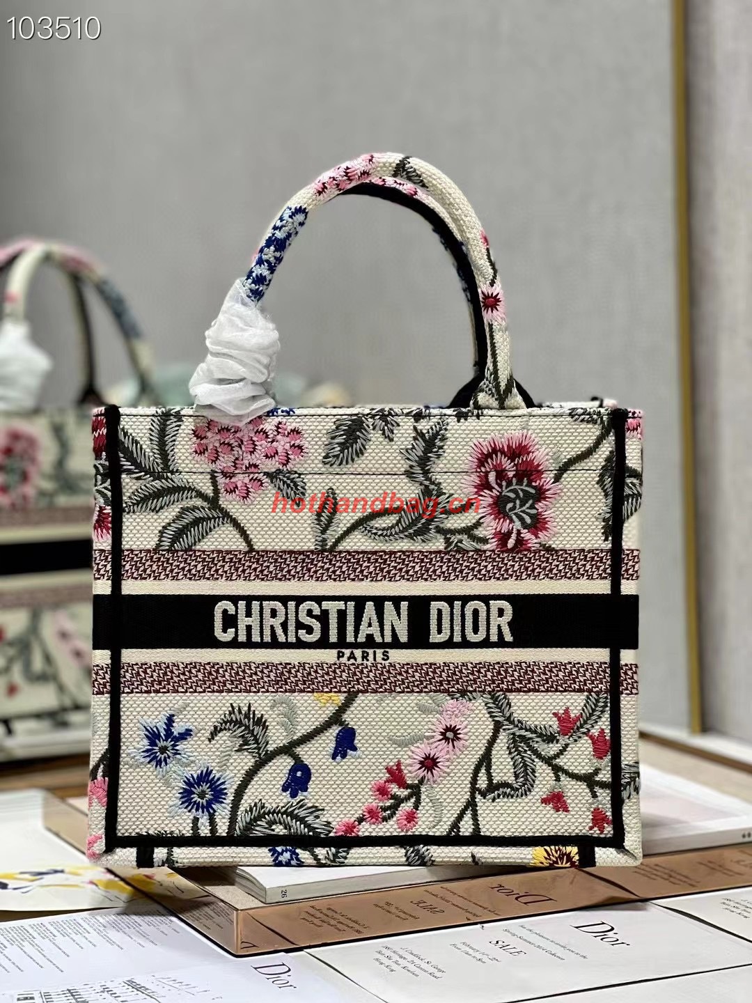 SMALL DIOR BOOK TOTE Natural Multicolor Raffia Embroidered with Dior Petites Fleurs M1265ZC