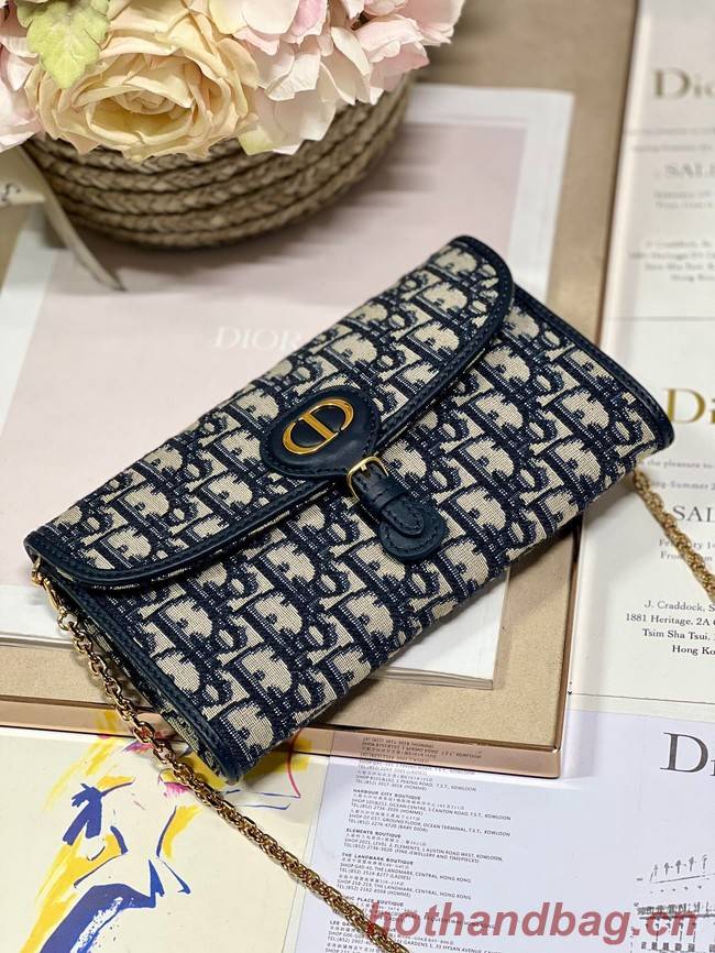 DIOR BOBBY EAST-WEST POUCH WITH CHAIN Blue Dior Oblique Jacquard S5703UT