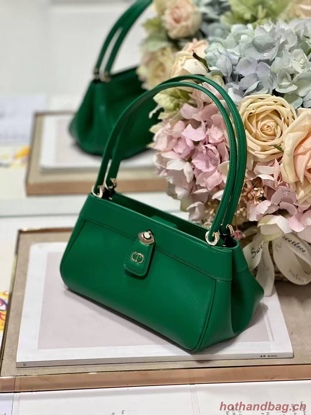 SMALL DIOR KEY BAG Box Calfskin M1844O green