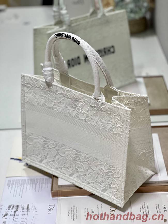 MEDIUM DIOR BOOK TOTE D-Lace Embroidery M1296ZE-6